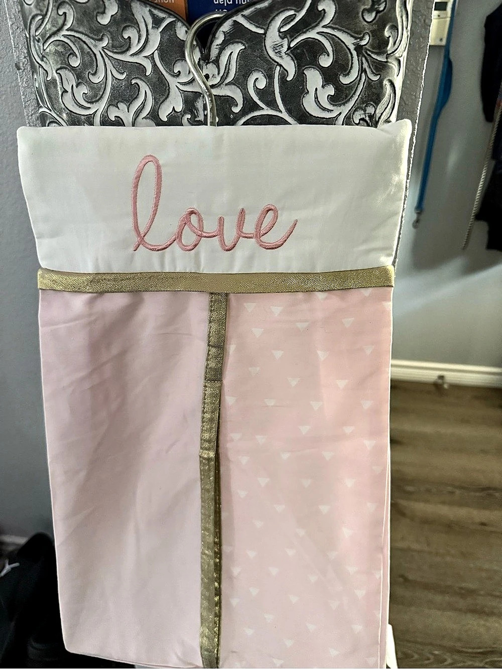 Lambs & Ivy Pink & White Baby Footie Like New